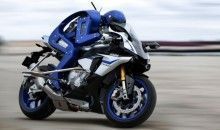 Motobot, un robot capaz de conducir motos de alta cilindrada